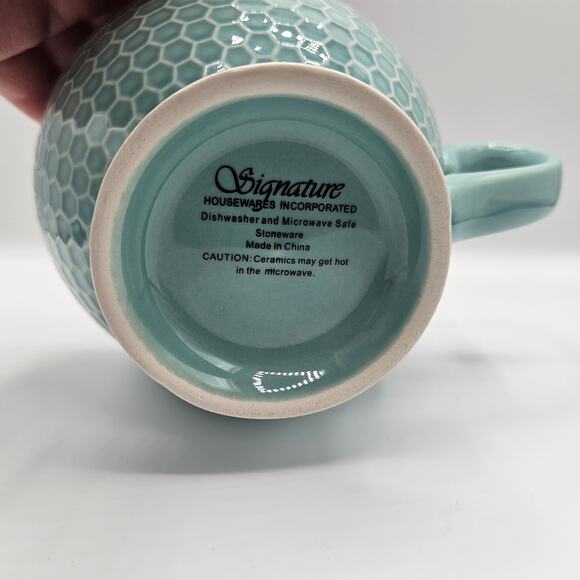 Signature Housewares Footed Ceramic Mug Mint Green Honeycomb Embossed - Picture 6 of 6